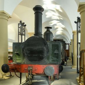 Original Dampflokomotive Muldenthal im Verkehrsmuseum Dresden